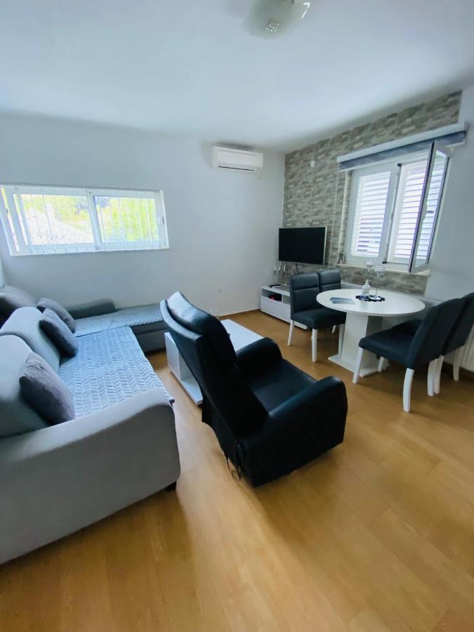 Guest House Ruza Sobra Exterior photo